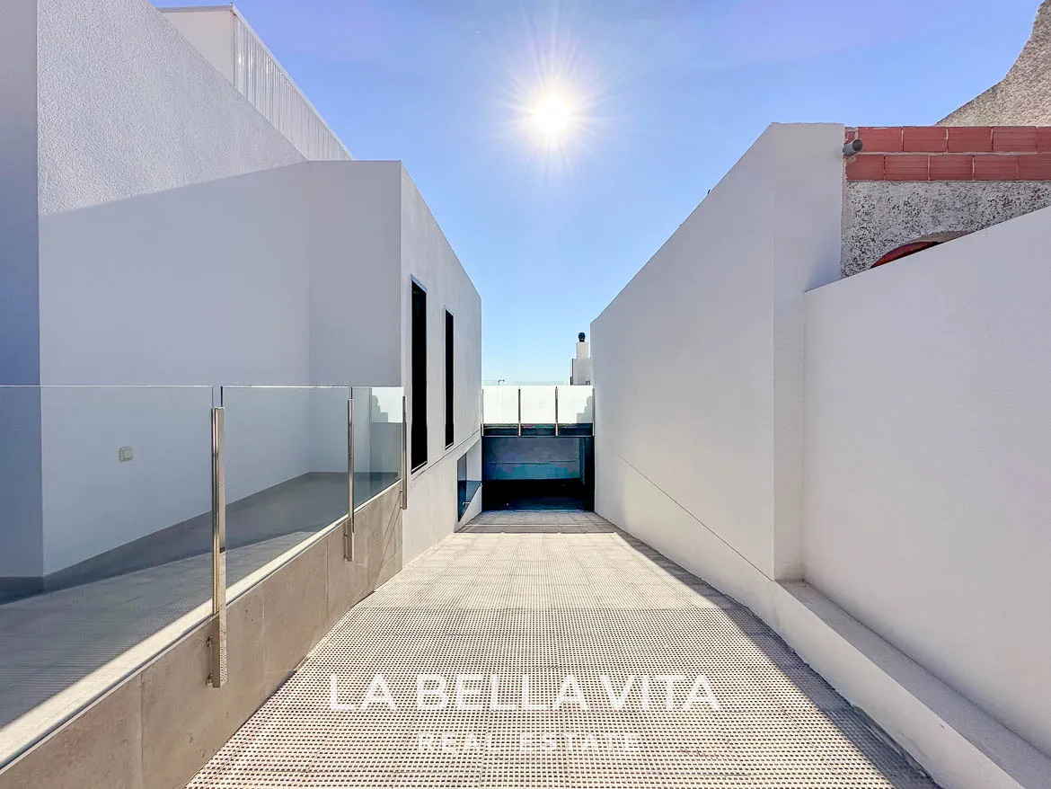 Modern Key Ready Property with Sea Views, private pool, solarium and closed garage for sale in Blue Lagoon, Villamartin, Orihuela Costa, Alicante, Spain
