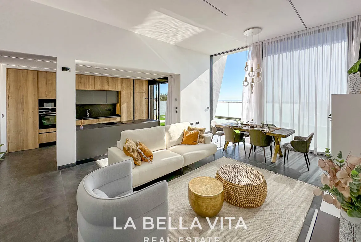 Modern Key Ready Property with Sea Views, private pool, solarium and closed garage for sale in Blue Lagoon, Villamartin, Orihuela Costa, Alicante, Spain