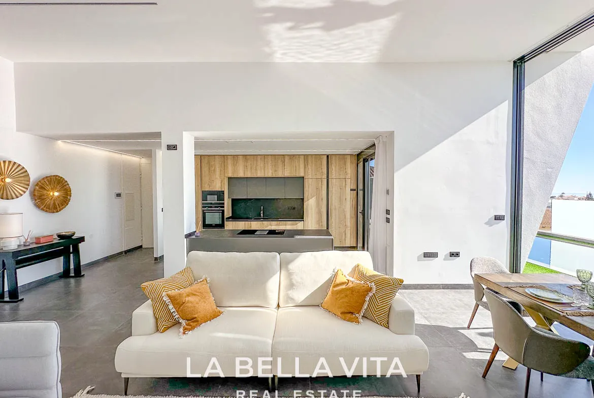 Modern Key Ready Property with Sea Views, private pool, solarium and closed garage for sale in Blue Lagoon, Villamartin, Orihuela Costa, Alicante, Spain