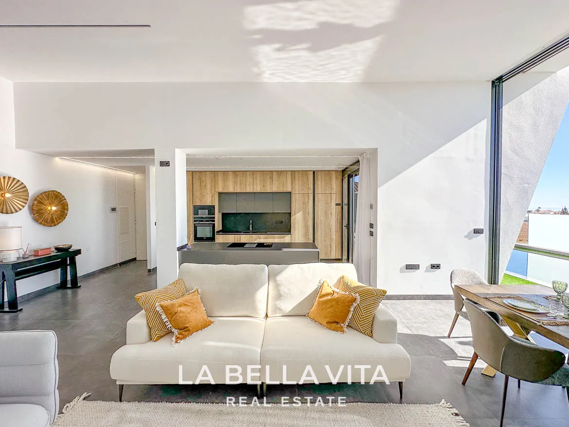 Modern Key Ready Property with Sea Views, private pool, solarium and closed garage for sale in Blue Lagoon, Villamartin, Orihuela Costa, Alicante, Spain