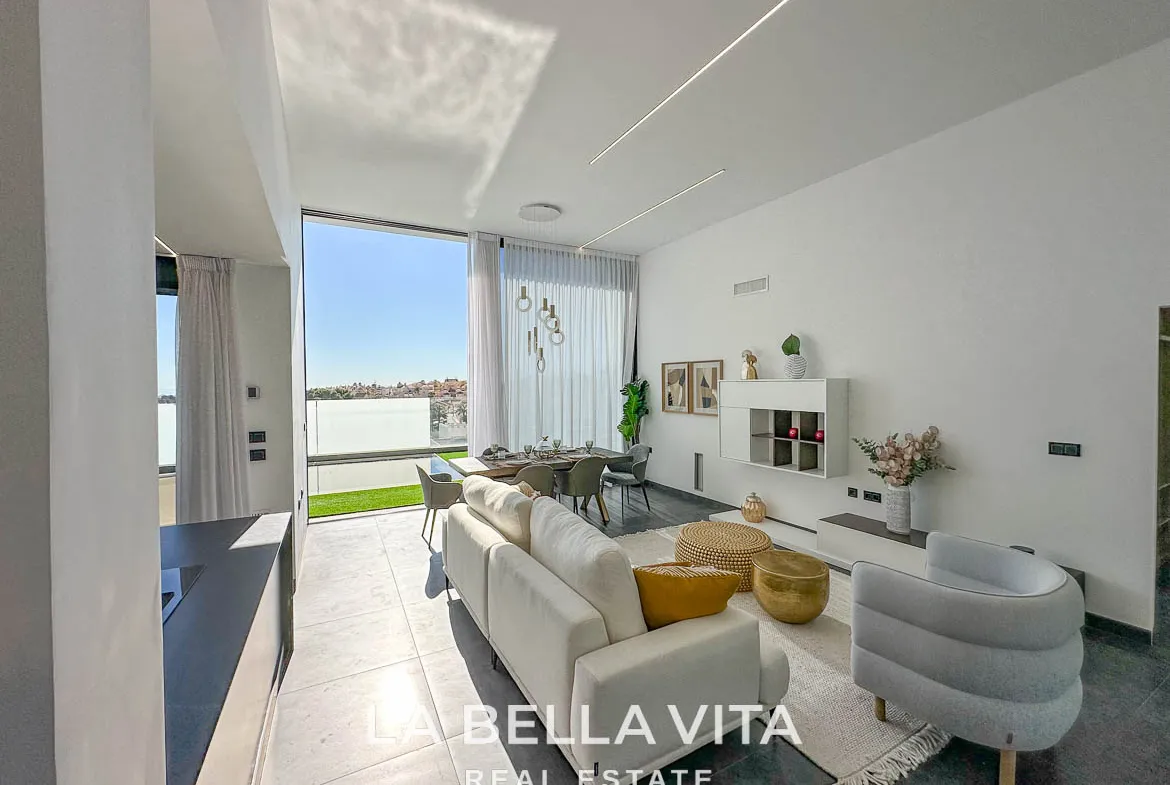 Modern Key Ready Property with Sea Views, private pool, solarium and closed garage for sale in Blue Lagoon, Villamartin, Orihuela Costa, Alicante, Spain