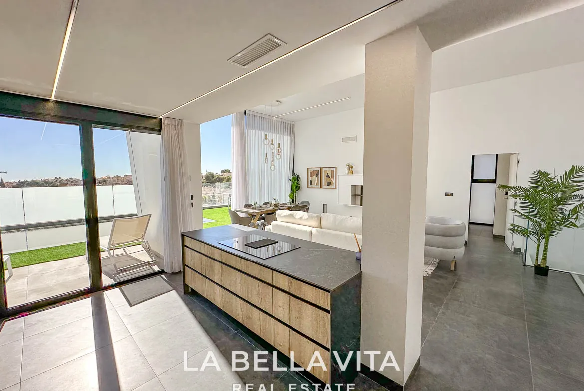 Modern Key Ready Property with Sea Views, private pool, solarium and closed garage for sale in Blue Lagoon, Villamartin, Orihuela Costa, Alicante, Spain