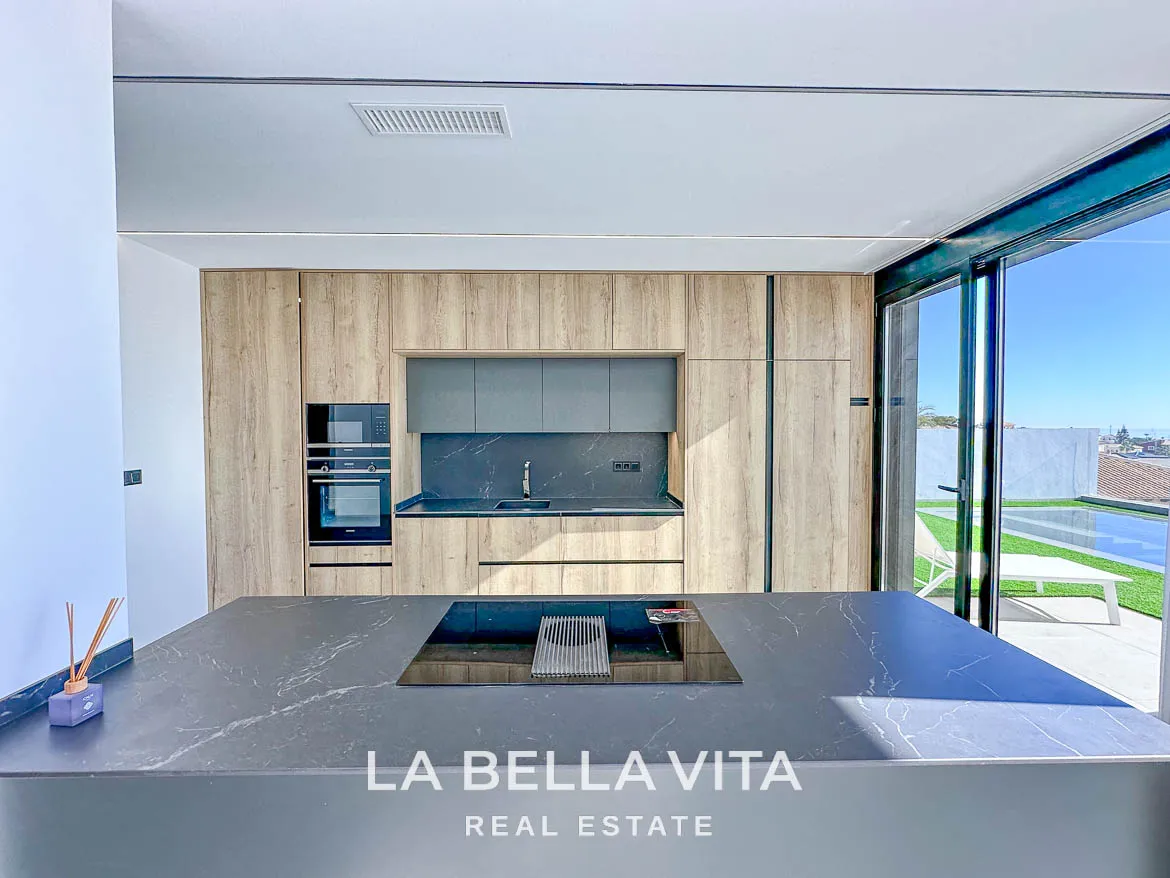 Modern Key Ready Property with Sea Views, private pool, solarium and closed garage for sale in Blue Lagoon, Villamartin, Orihuela Costa, Alicante, Spain