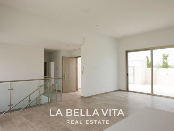 Stunning Modern New Build Villa with basement and walking distance to the beach For Sale in El Campello, Alicante