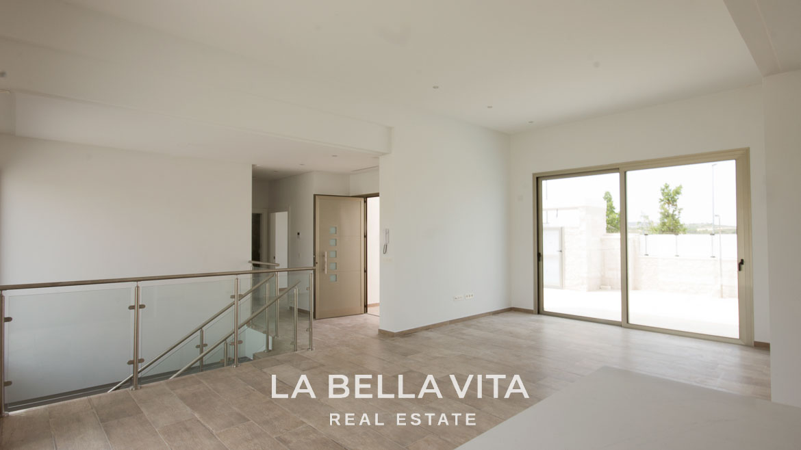 Stunning Modern New Build Villa with basement and walking distance to the beach For Sale in El Campello, Alicante