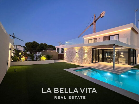 New Development Villas with private pools for sale in Lomas de Cabo Roig, Orihuela Costa