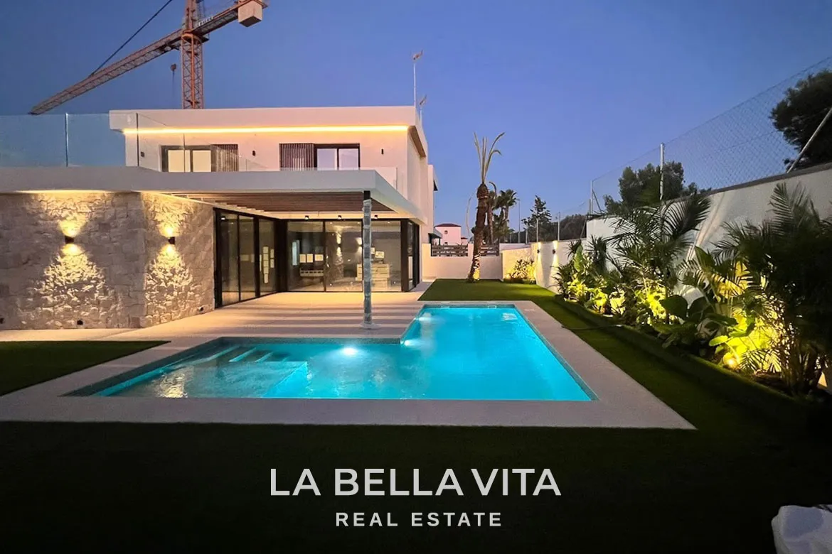 New Development Villas with private pools for sale in Lomas de Cabo Roig, Orihuela Costa