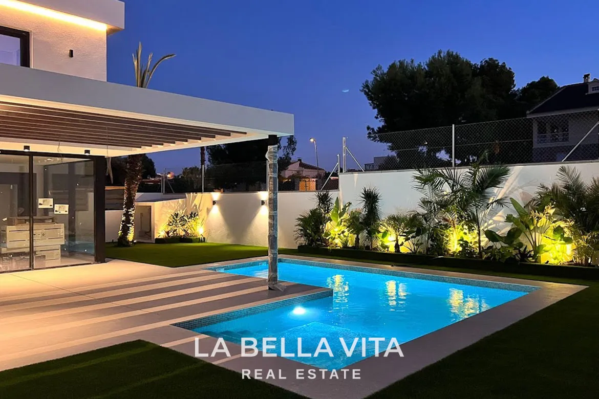 New Development Villas with private pools for sale in Lomas de Cabo Roig, Orihuela Costa