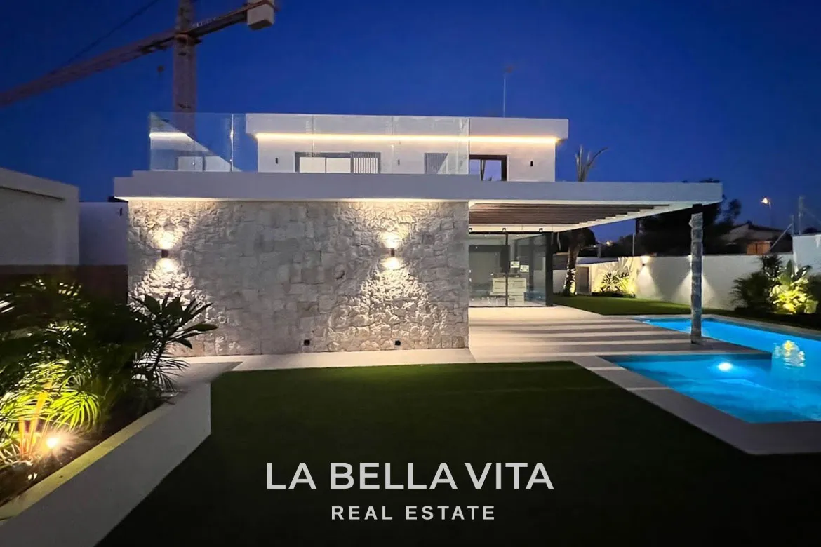 New Development Villas with private pools for sale in Lomas de Cabo Roig, Orihuela Costa