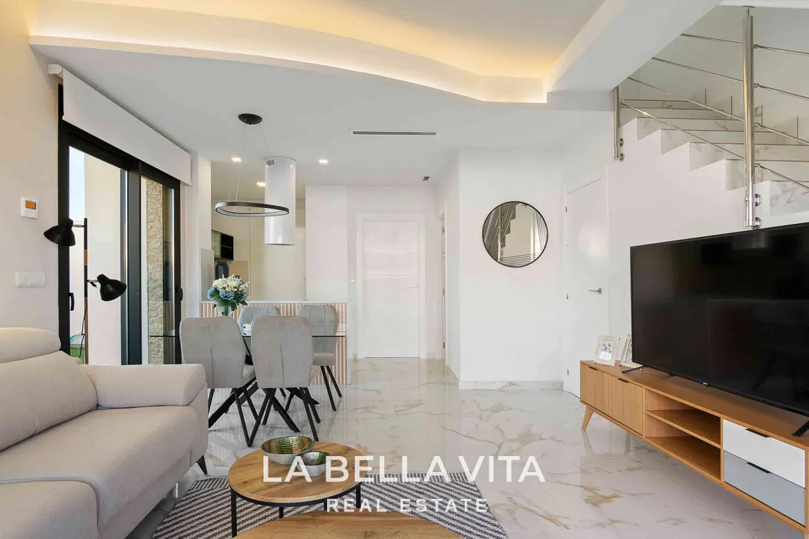New build Properties with private pools and solariums for sale in Los Montesinos, La Herrada, Alicante, Spain