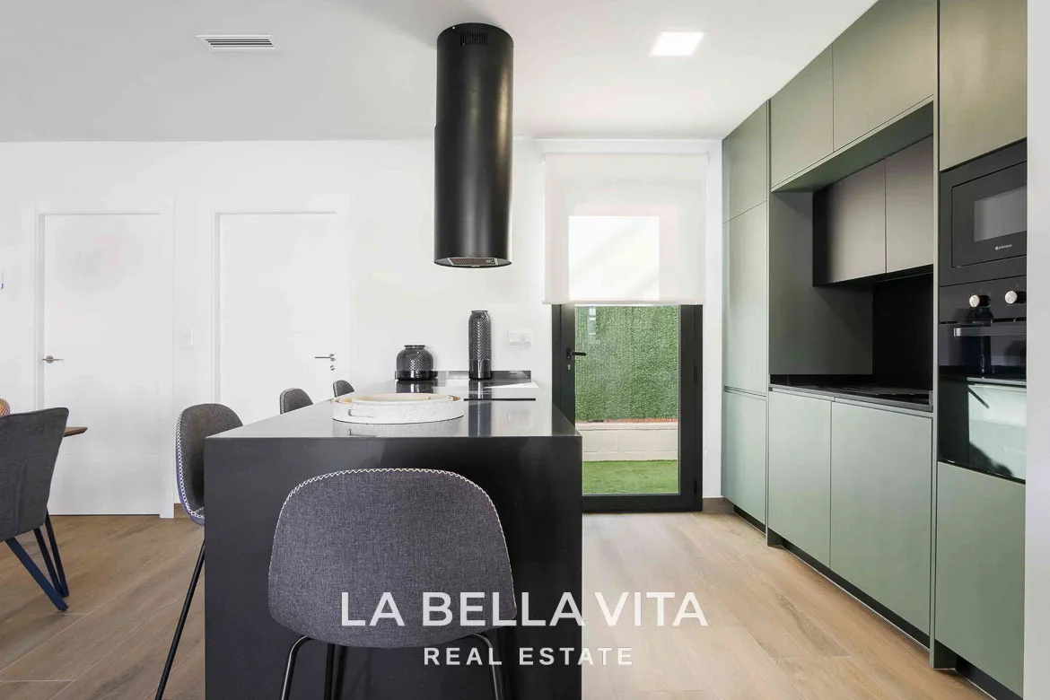 New build Properties with private pools and solariums for sale in Los Montesinos, La Herrada, Alicante, Spain