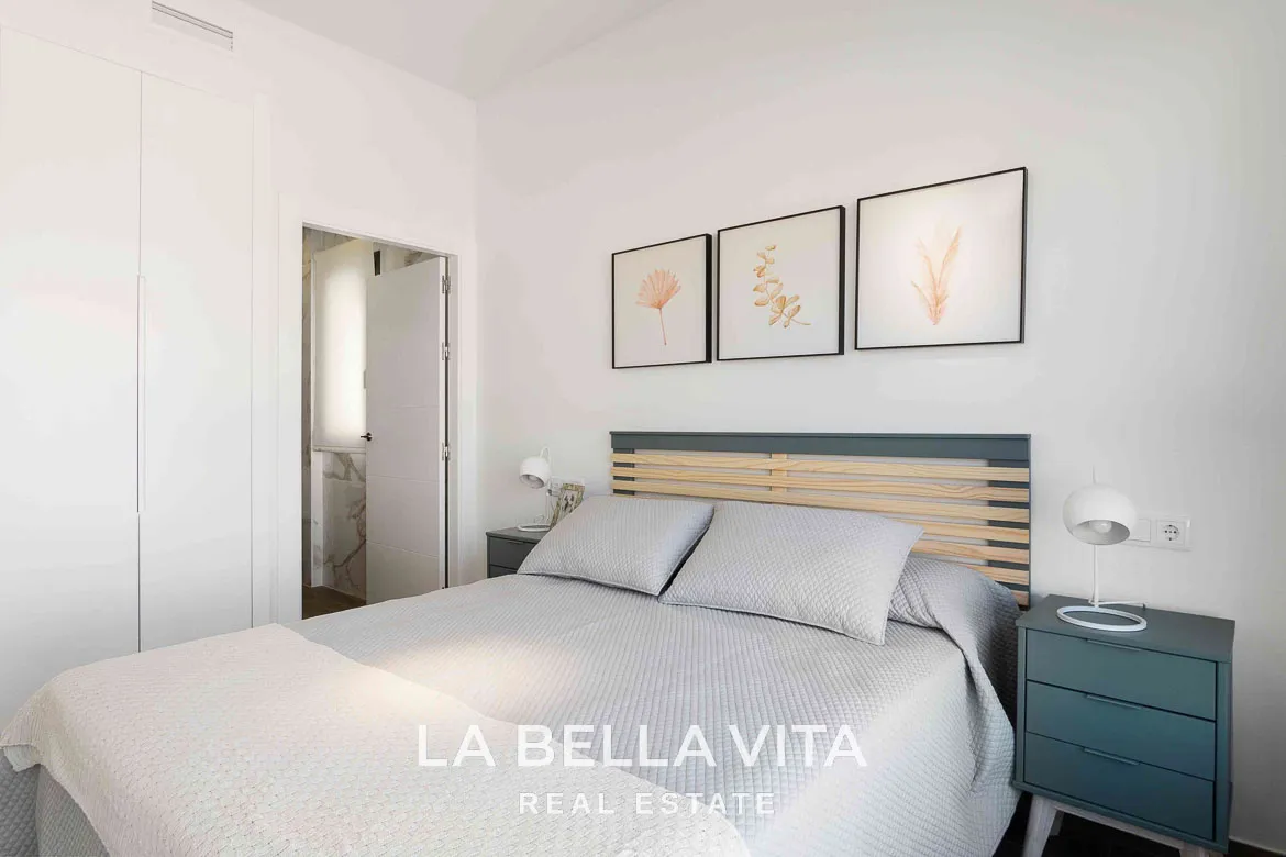 New build Properties with private pools and solariums for sale in Los Montesinos, La Herrada, Alicante, Spain