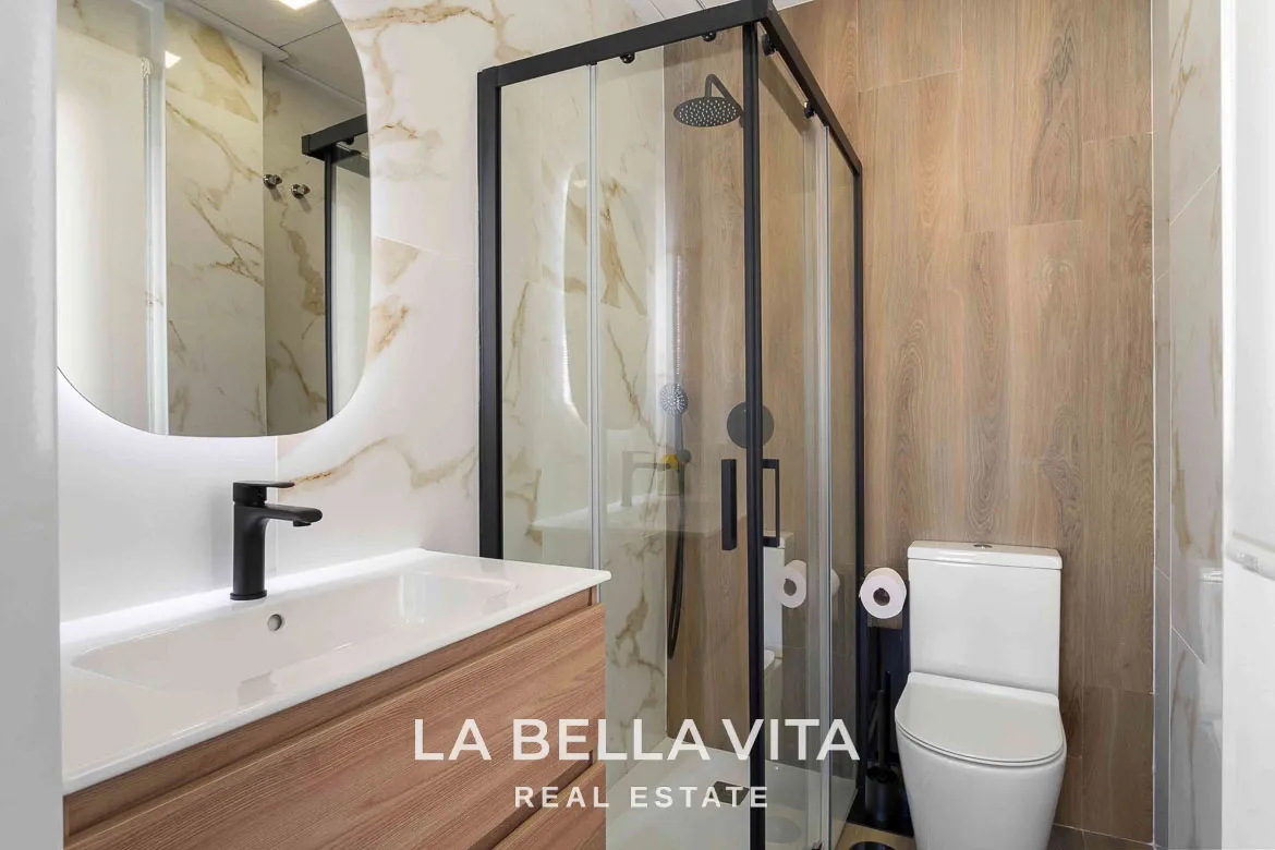 New build Properties with private pools and solariums for sale in Los Montesinos, La Herrada, Alicante, Spain