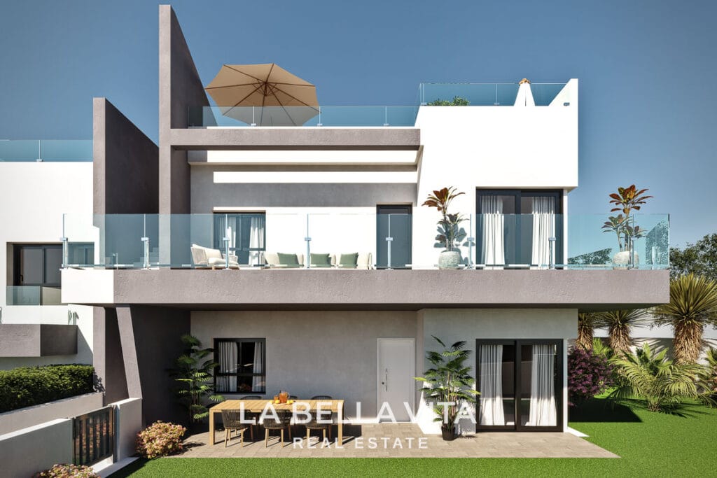 Cheap New Build Properties for sale in San Miguel de Salinas, Alicante