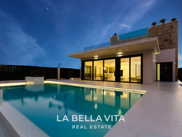 Luxury Villa for sale in Dehesa de Campoamor, Orihuela Costa