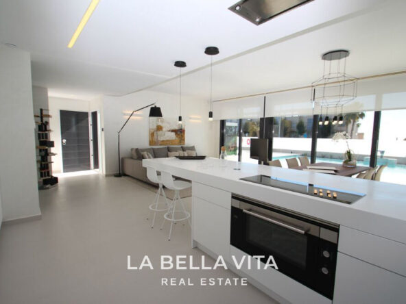 Luxury Villa for sale in Dehesa de Campoamor, Orihuela Costa