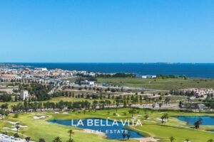 New Build Properties with pool for sale in Los Alcazares near Serena Golf Course