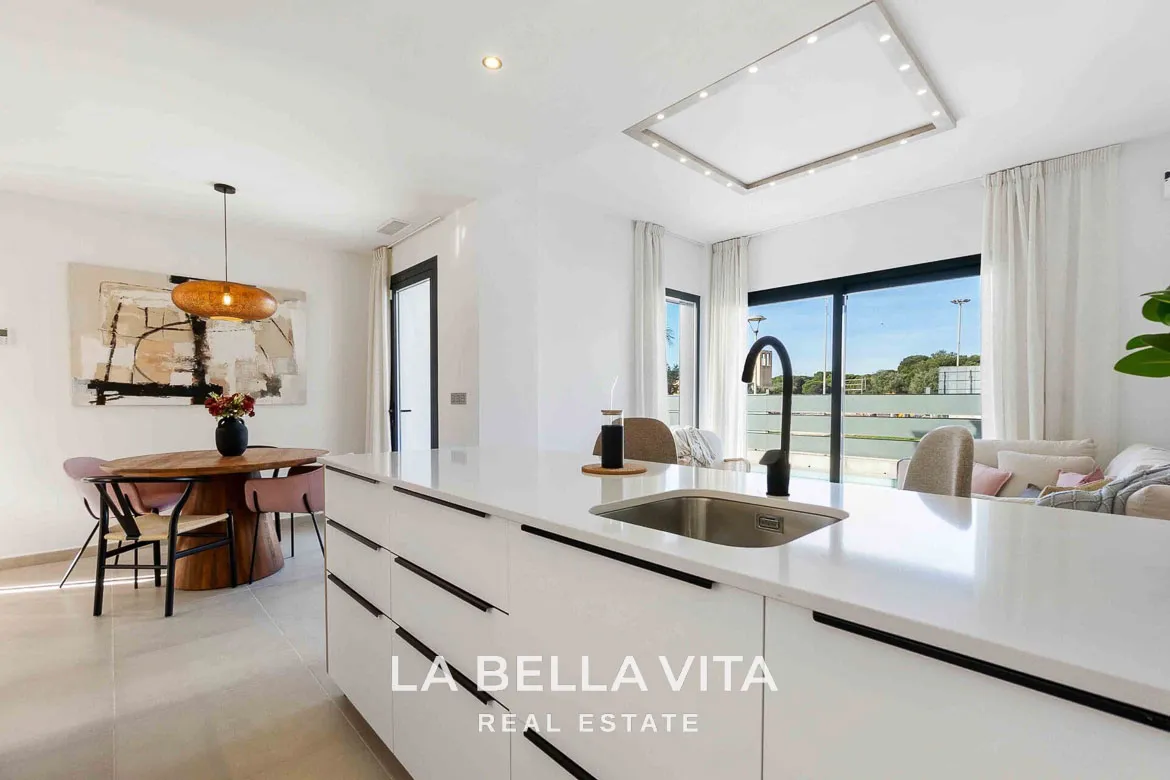 New Build Properties with private pools for sale in Santiago de la Ribera, Murcia, Spain