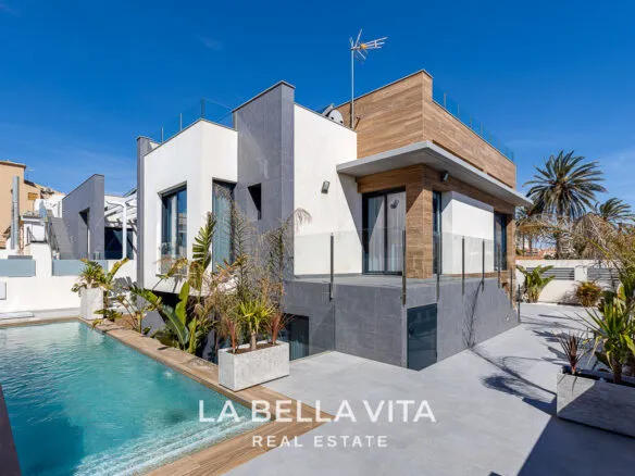 New Luxury Beachfront Properties with private pool by the sea for sale in La Mata, Alicante