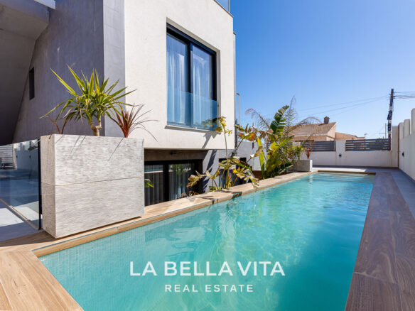 New Luxury Beachfront Properties with private pool by the sea for sale in La Mata, Alicante