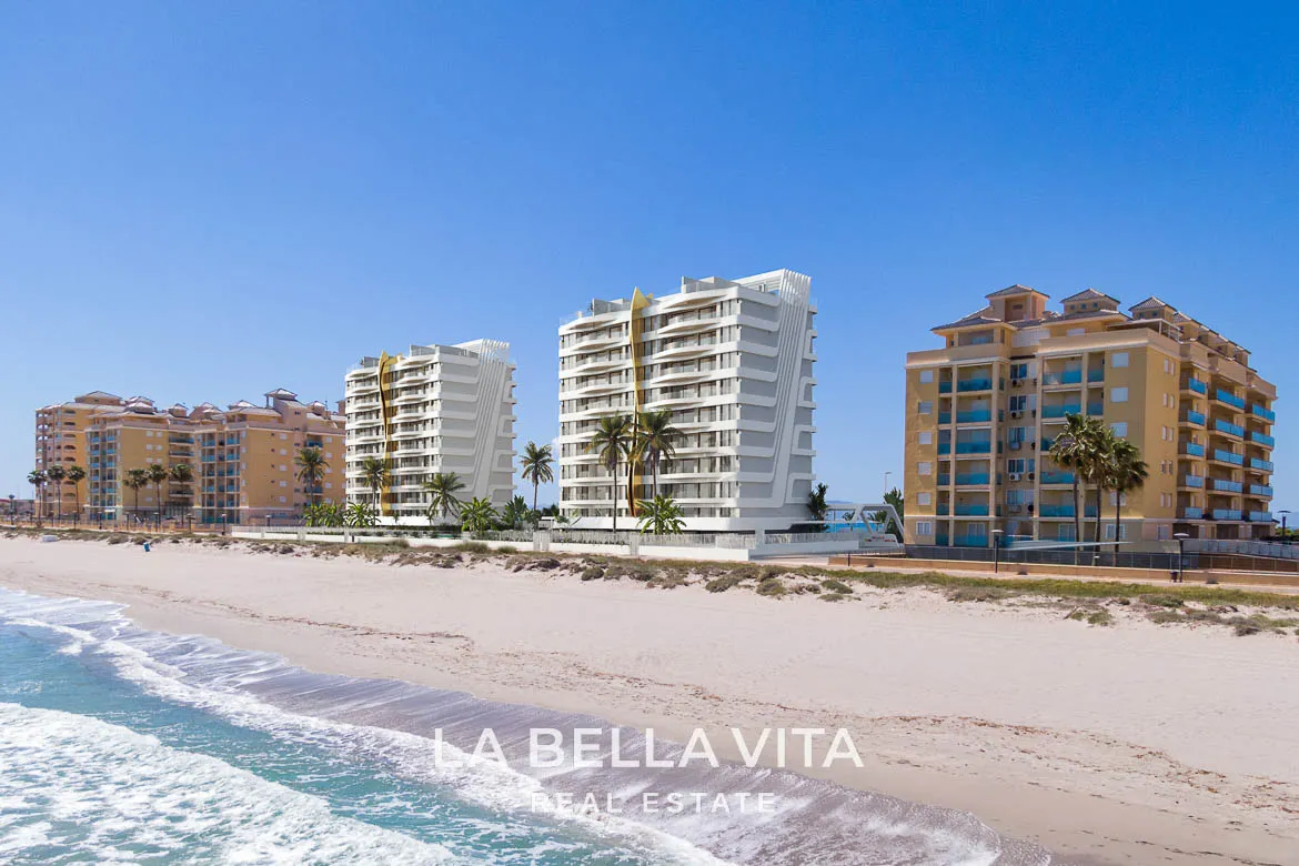 Luxury Beachfront Apartments for sale in La Manga, Mar Menor, Murcia, Spain
