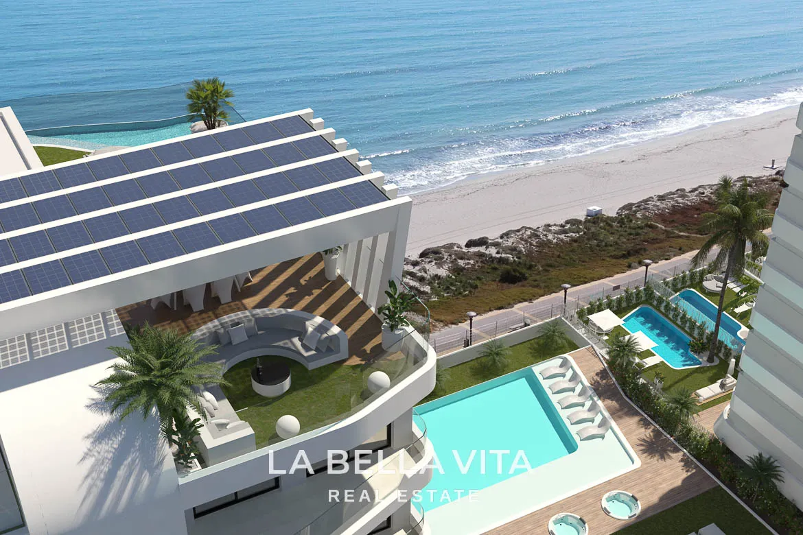 Luxury Beachfront Apartments for sale in La Manga, Mar Menor, Murcia, Spain