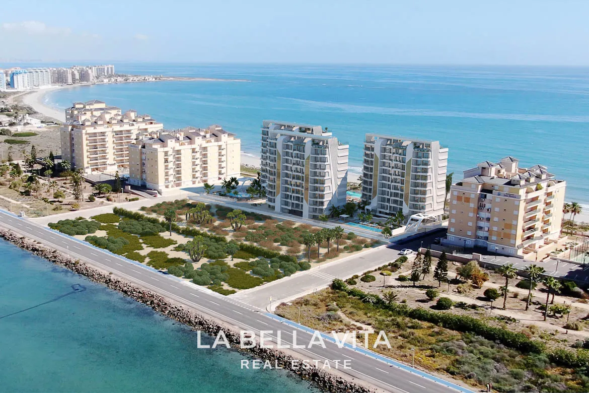 Luxury Beachfront Apartments for sale in La Manga, Mar Menor, Murcia, Spain