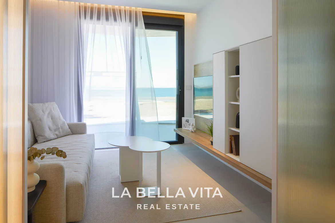 Luxury Beachfront Apartments for sale in La Manga, Mar Menor, Murcia, Spain