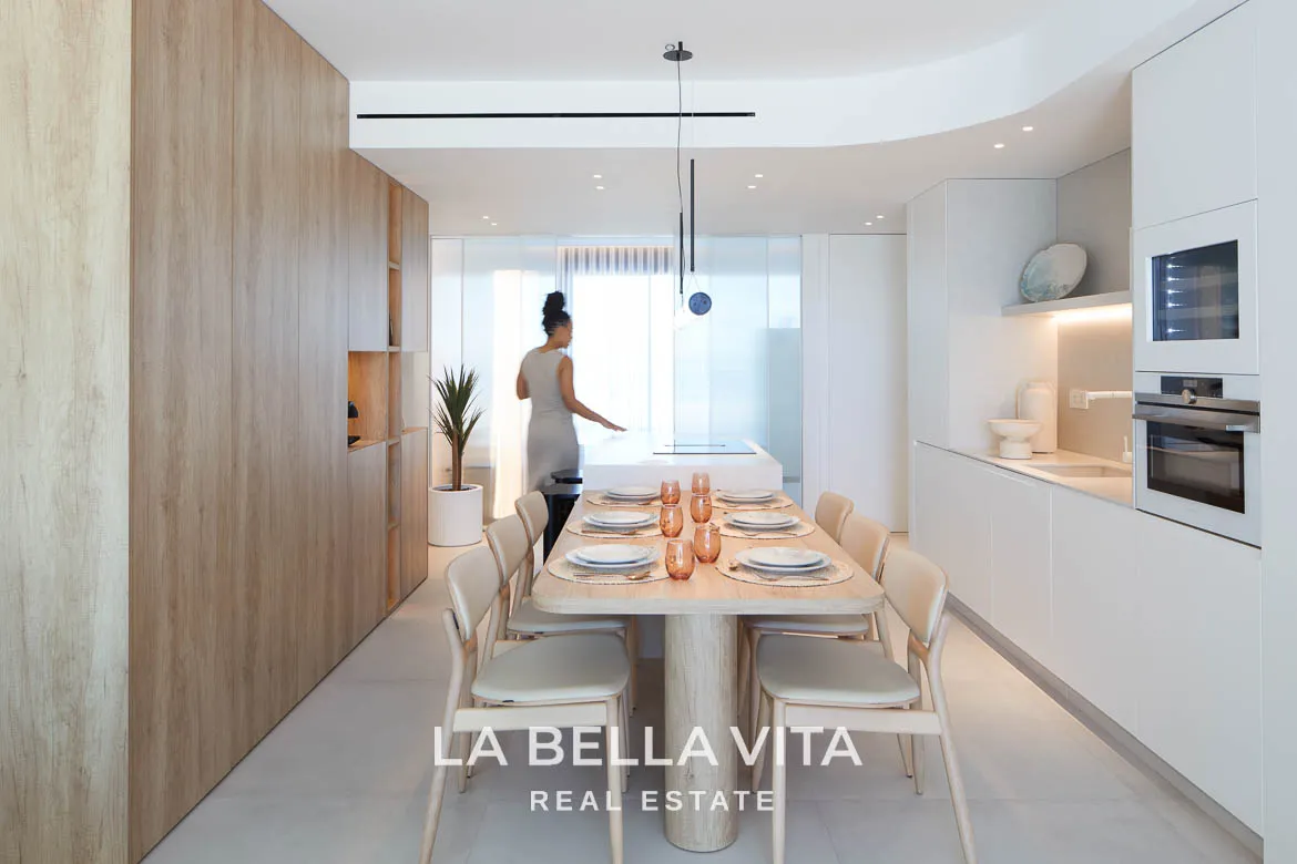 Luxury Beachfront Apartments for sale in La Manga, Mar Menor, Murcia, Spain