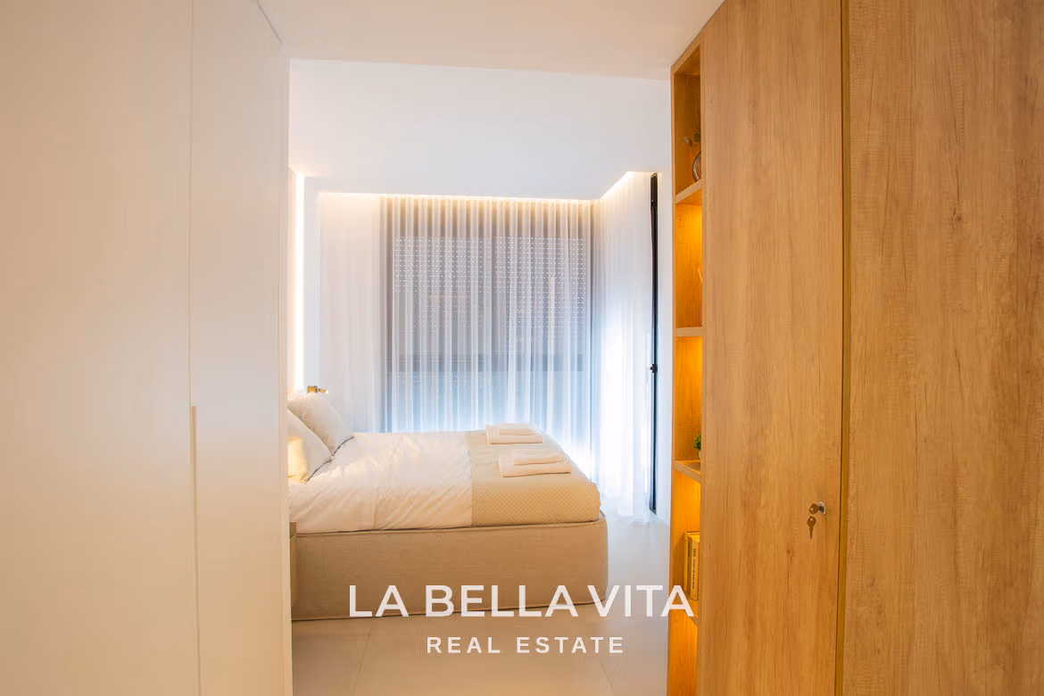 Luxury Beachfront Apartments for sale in La Manga, Mar Menor, Murcia, Spain