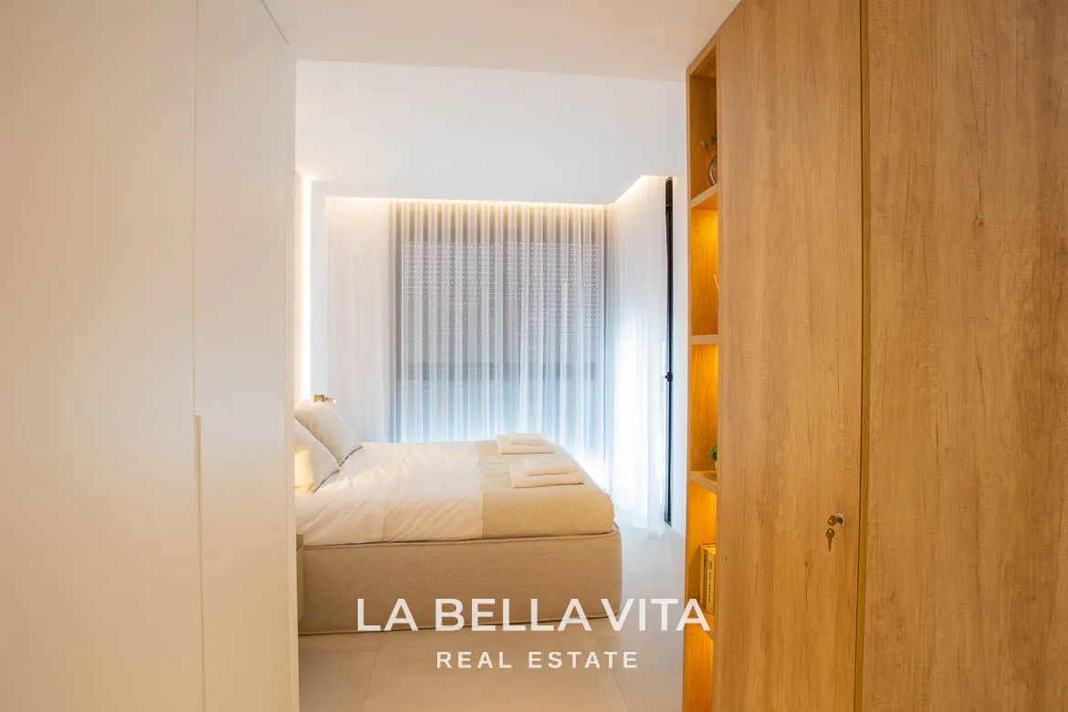 Luxury Beachfront Apartments for sale in La Manga, Mar Menor, Murcia, Spain