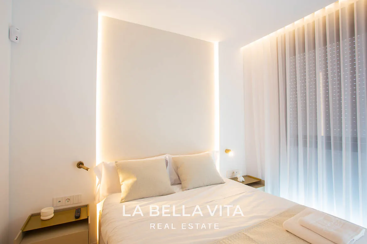 Luxury Beachfront Apartments for sale in La Manga, Mar Menor, Murcia, Spain