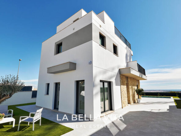 Luxury New Build Properties with Sea Views for sale in San Miguel de Salinas, Alicante