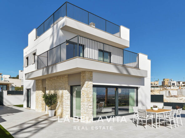 Luxury New Build Properties with Sea Views for sale in San Miguel de Salinas, Alicante