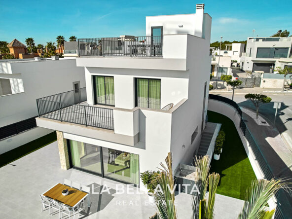 Luxury New Build Properties with Sea Views for sale in San Miguel de Salinas, Alicante