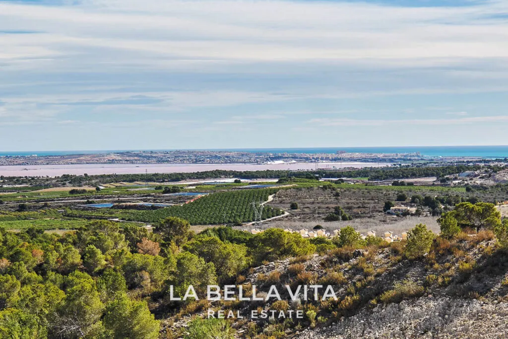 Luxury New Build Properties with Sea Views for sale in San Miguel de Salinas, Alicante
