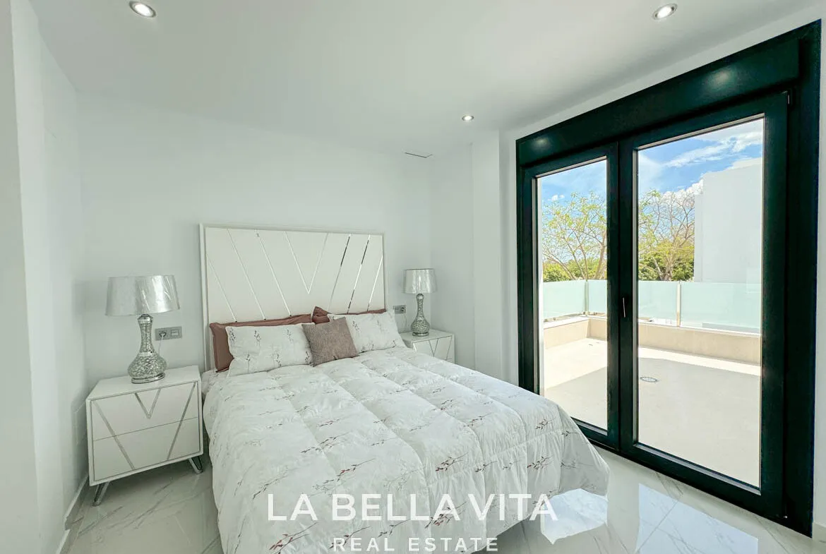 New Build Villas with private pools for sale in Dolores, Alicante, Spain