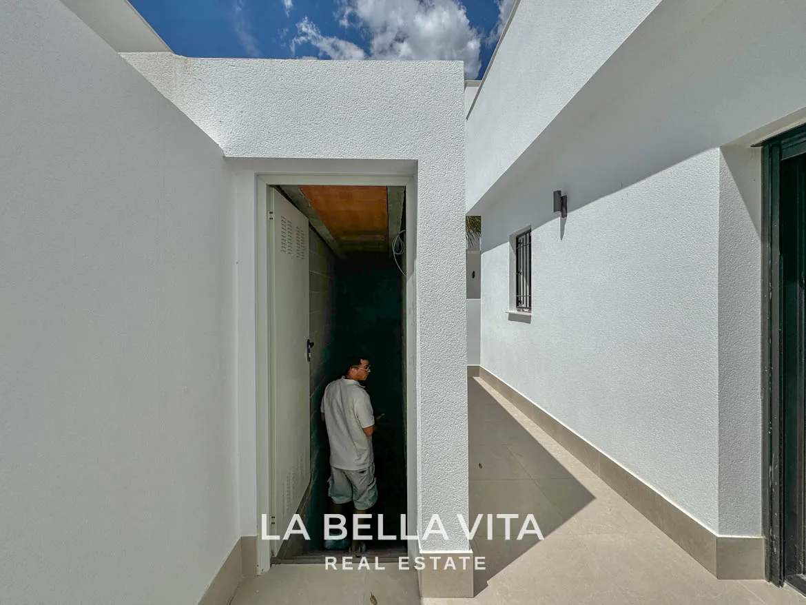 New Build Villas with private pools for sale in Dolores, Alicante, Spain