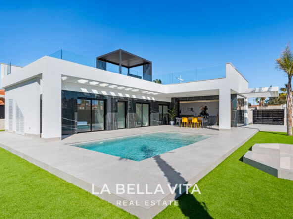 Detached Modern Luxury Villas for sale in Algorfa, La Finca Golf Resort, Costa Blanca, Alicante