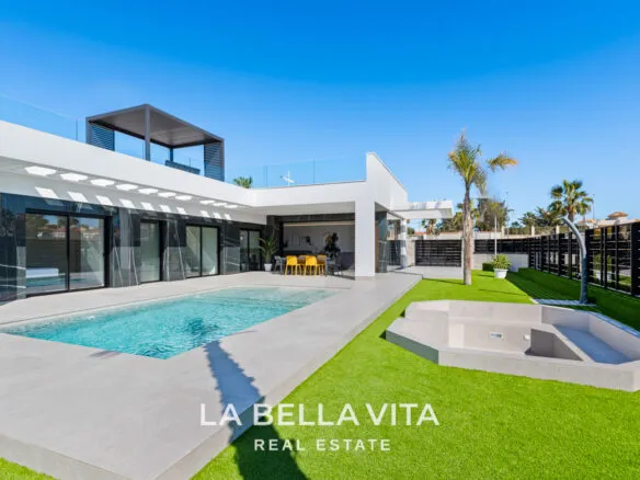 Detached Modern Luxury Villas for sale in Algorfa, La Finca Golf Resort, Costa Blanca, Alicante