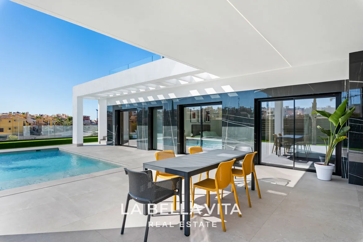 Detached Modern Luxury Villas for sale in Algorfa, La Finca Golf Resort, Costa Blanca, Alicante