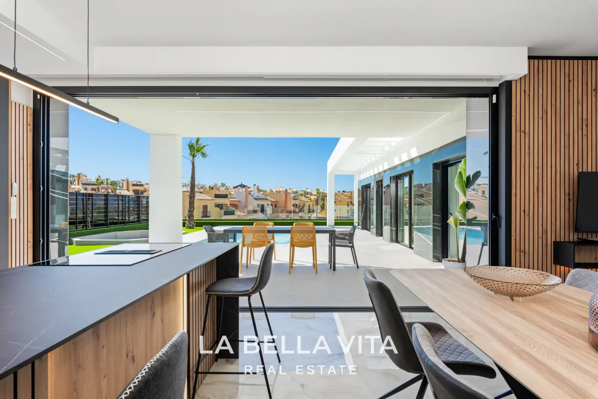 Detached Modern Villas for sale in Algorfa, La Finca Golf Resort, Costa Blanca, Alicante