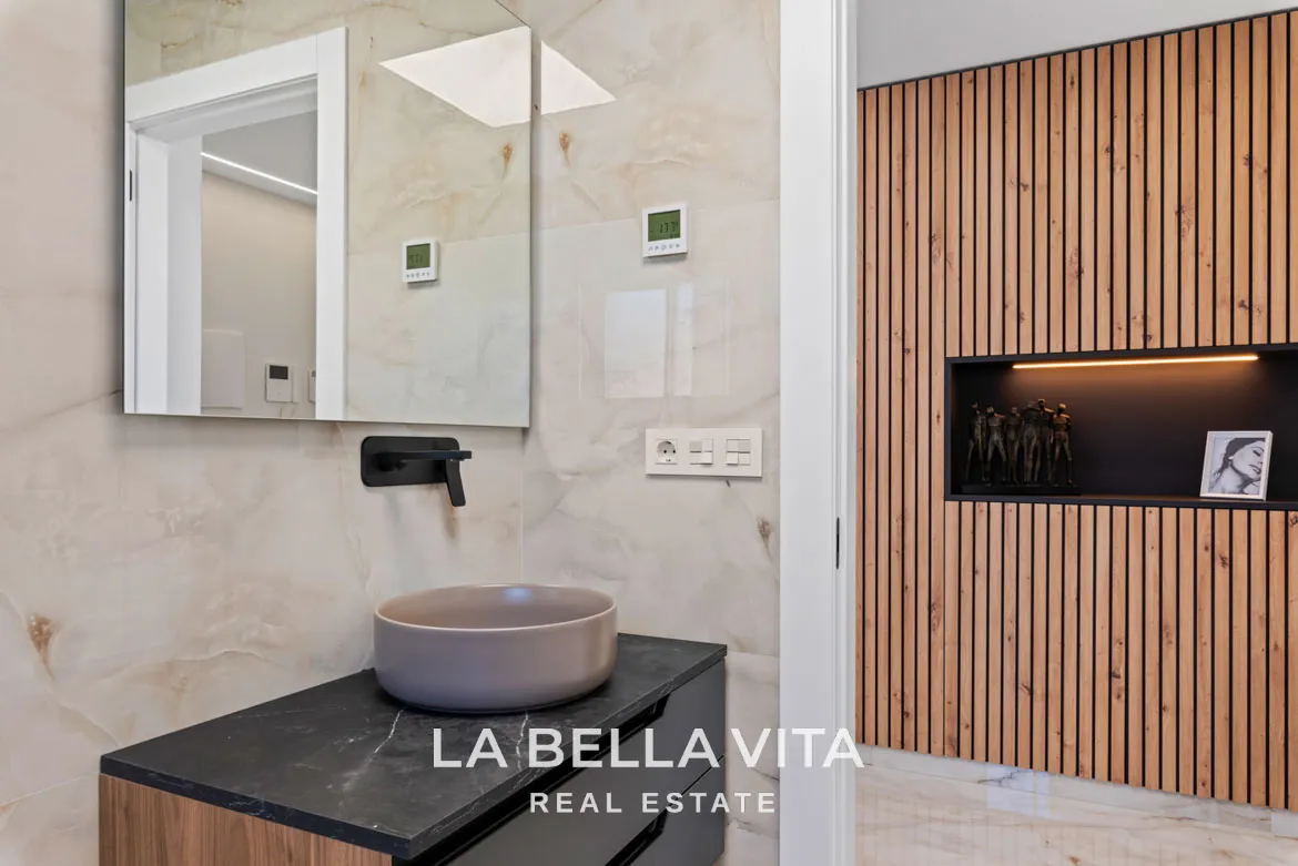 Detached Modern Villas for sale in Algorfa, La Finca Golf Resort, Costa Blanca, Alicante