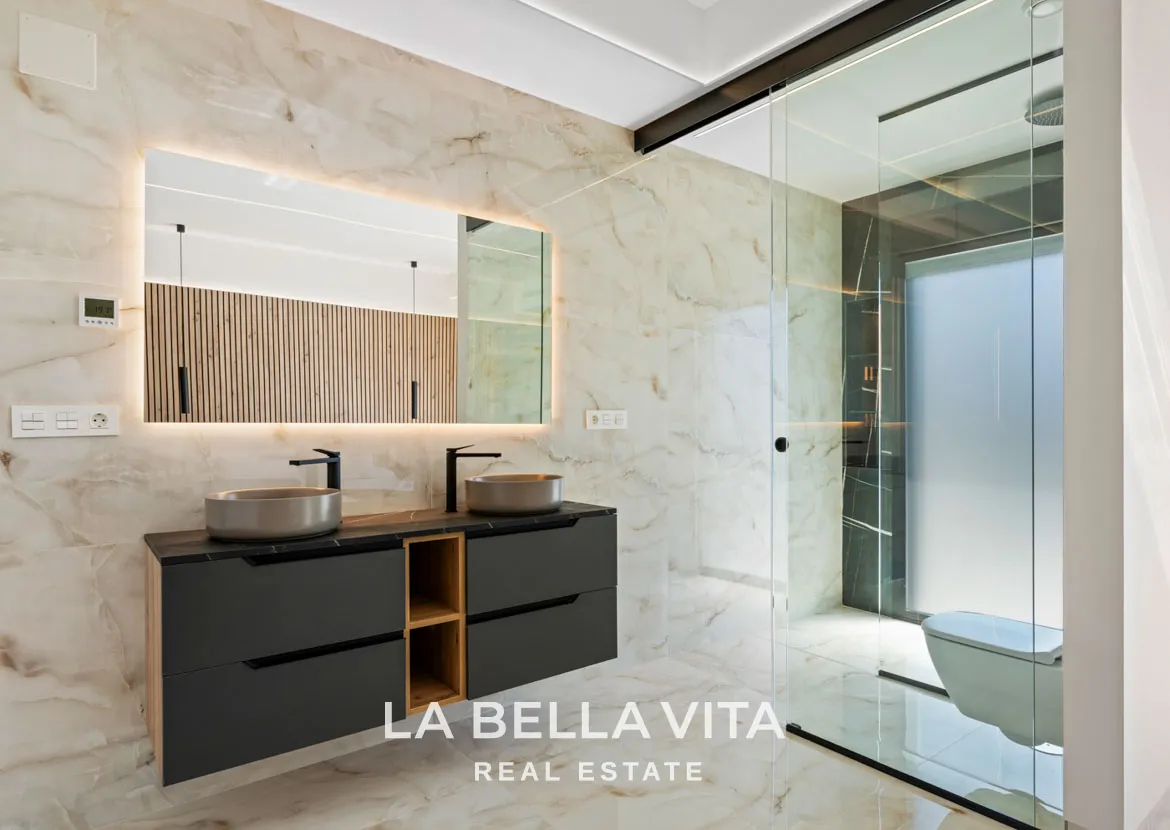 Detached Modern Villas for sale in Algorfa, La Finca Golf Resort, Costa Blanca, Alicante