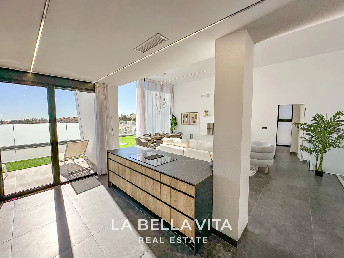 Luxury New Build Villa with Private Pool, Basement and Garage for sale in Los Balcones, Torrevieja