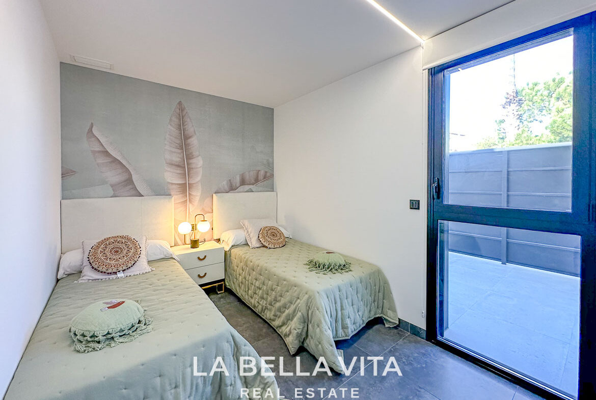 Luxury New Build Villa with Private Pool, Basement and Garage for sale in Los Balcones, Torrevieja