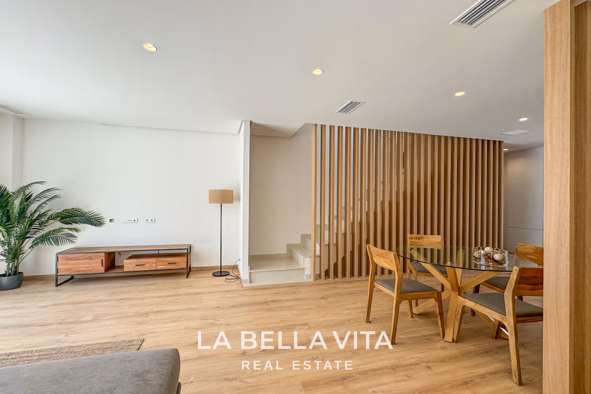 New Build Properties with basement and private pool for sale in Hondon de las Nieves, Alicante