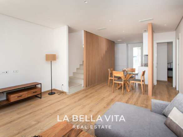 New Build Properties with basement and private pool for sale in Hondon de las Nieves, Alicante