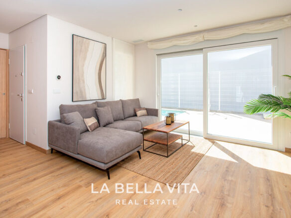 New Build Properties with basement and private pool for sale in Hondon de las Nieves, Alicante