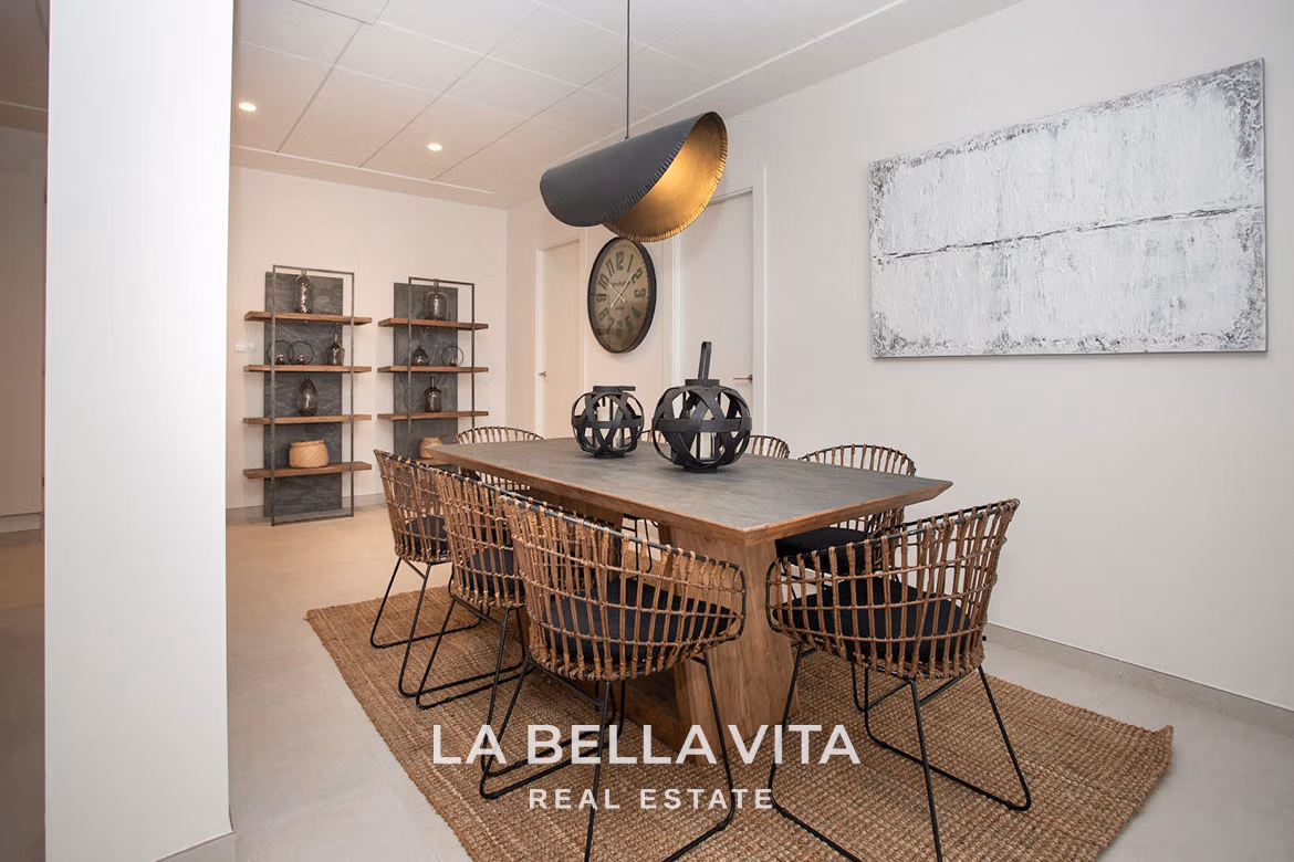 New Build Properties with basement and private pool for sale in Hondon de las Nieves, Alicante